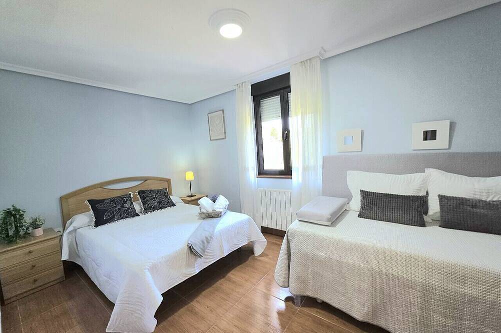 Ganze Wohnung, Lidya's House in Entrambasaguas, Kantabrische Küste