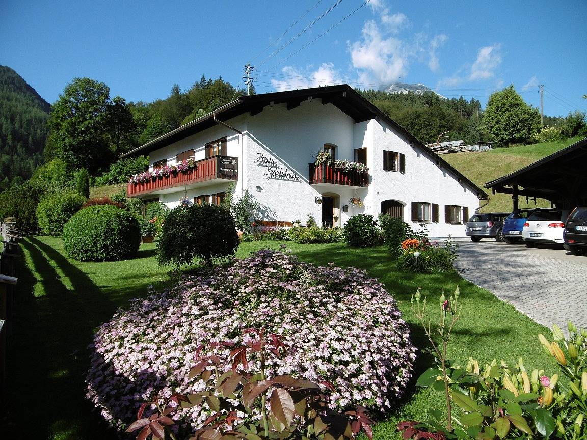 Haus Kehlstein - Doppelzimmer Nr. 3, Dusche/Wc/Balkon, Tv, W-Lan, Sitzecke, Obergeschoss in Ramsau bei Berchtesgaden, Berchtesgadener Alpen