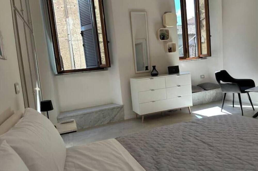 Appartement entier, Residenza Aurea Tivoli - Historical Elegance in the Heart of Tivoli in Tivoli, Province de Rome