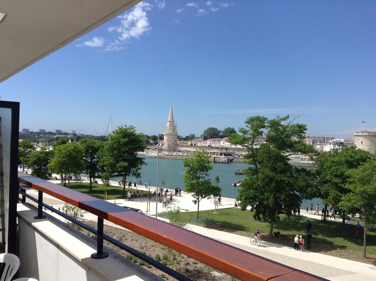 Appartamento intero, Appartamento 'Les 2 Tours La Rochelle' con balcone e Wi-Fi in La Rochelle, La Rochelle e dintorni