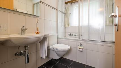 Appartement voor 4 Personen in Saas-Grund, Walliser Alpen, Afbeelding 4