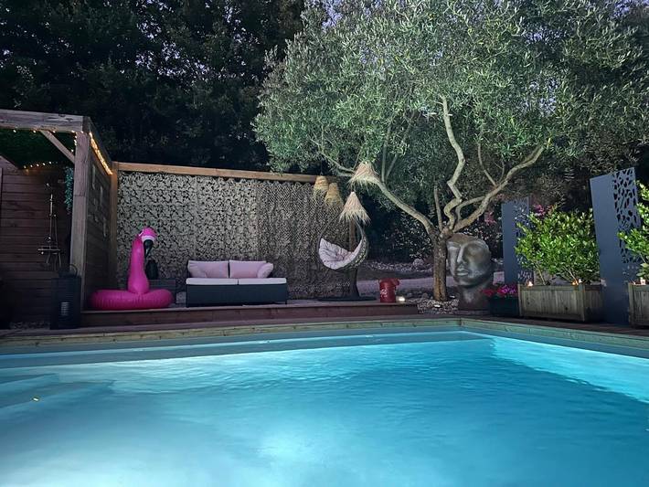 Gîte pour 4 personnes, avec jardin ainsi que vue et piscine à Lafrançaise - 3