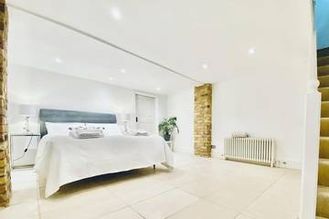 Apartment for 8 People in Richmond upon Thames, London, Photo 3