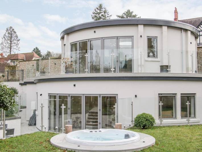 Holiday rental for 8 people, with Hot tub and Terrace as well as Garden and View in Church Stretton