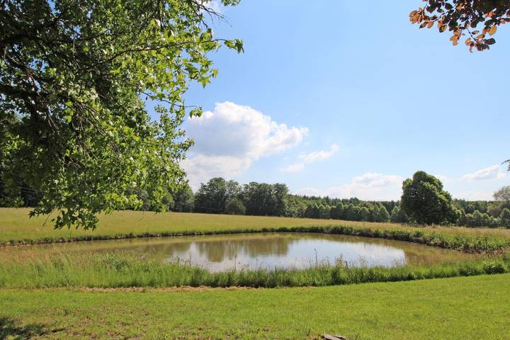 Gîte pour 6 personnes, avec jardin dans Saint-Priest-Taurion - 3