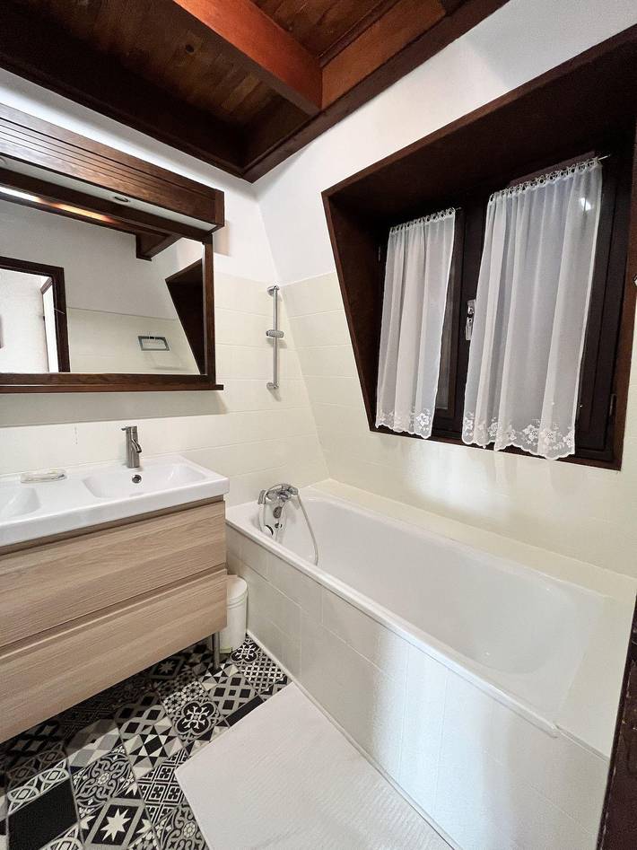 Chalet für 8 Personen, mit Terrasse - 1