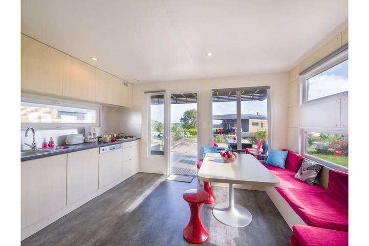 Camping pour 4 personnes, avec piscine ainsi que jardin et terrasse, animaux acceptés à Perros-Guirec - 3