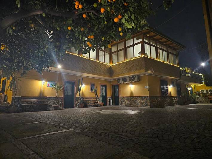 B&b per 4 persone, con terrazza e giardino in Sant'Egidio del Monte Albino