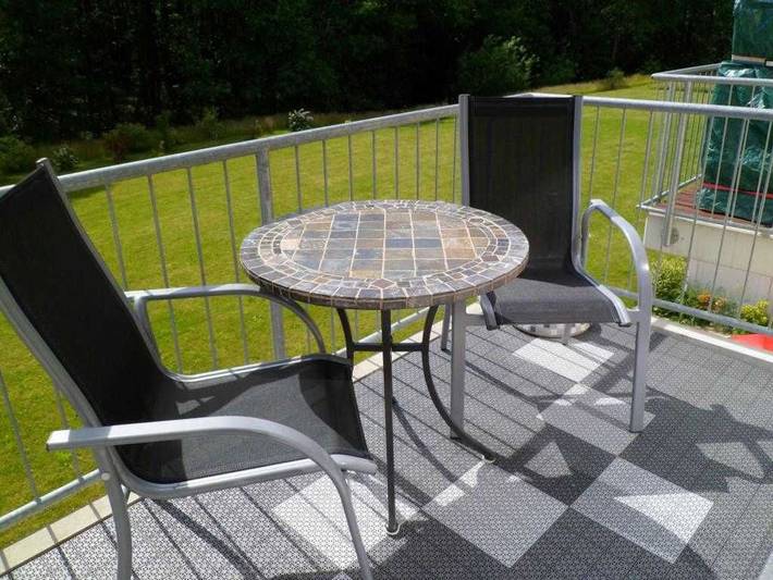 Ferienwohnung für 3 Personen, mit Ausblick und Balkon in Gelbensande