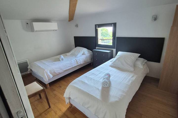 Gite Pech De Durand Villeneuve Sur Lot  - Acces Pmr - 15 couchages - 6 chambres in Villeneuve-sur-Lot, Région de Villeneuve-sur-Lot