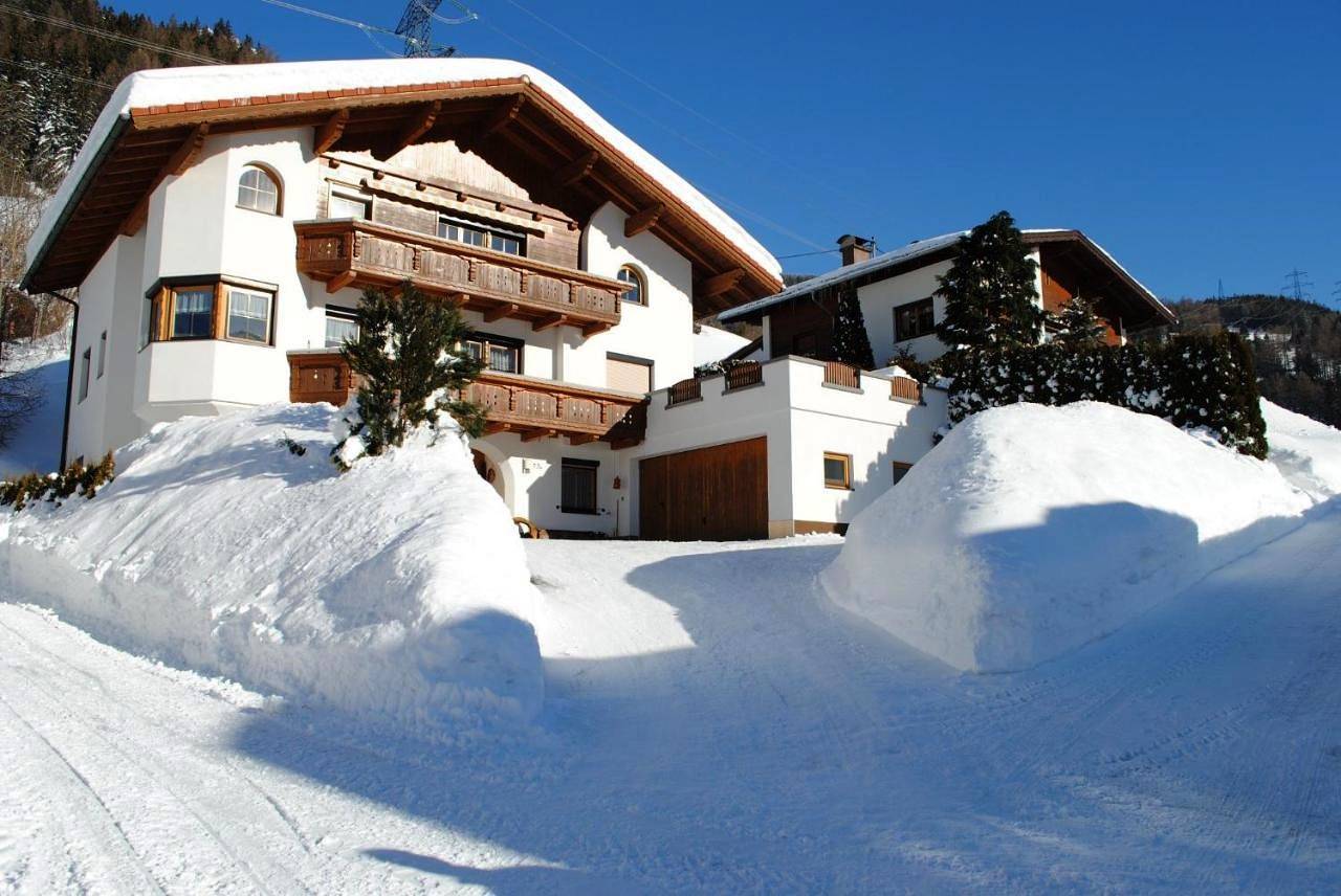 Ganze Wohnung, Apartment Maierhof in Lechtaler Alpen, Flirsch