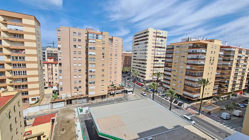 Ferienwohnung für 7 Personen, kinderfreundlich in Cádiz - 3