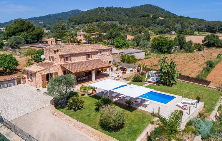 S'Horta Terrassenwohnung mit Pool und Grill in s'Horta, Felanitx