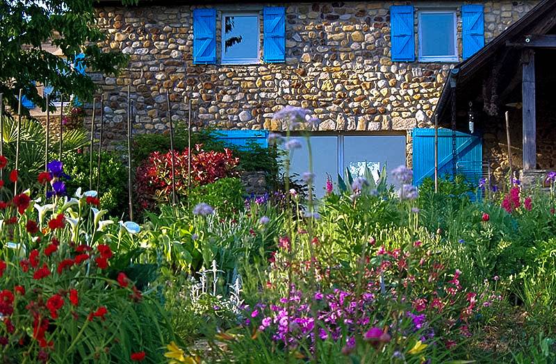 Gîte La Colline aux Framboises in Oloron-Sainte-Marie, Béarn