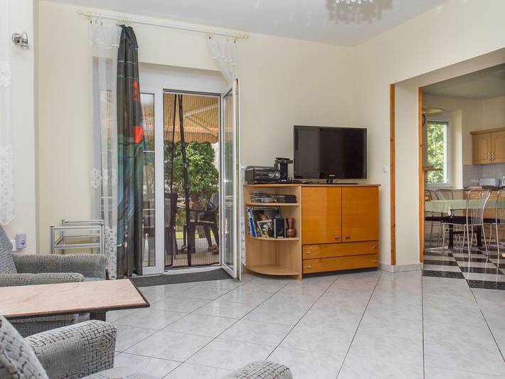 Ferienhaus für 6 Personen, mit Balkon und Terrasse sowie Garten in Balatonmariafürdö - 3
