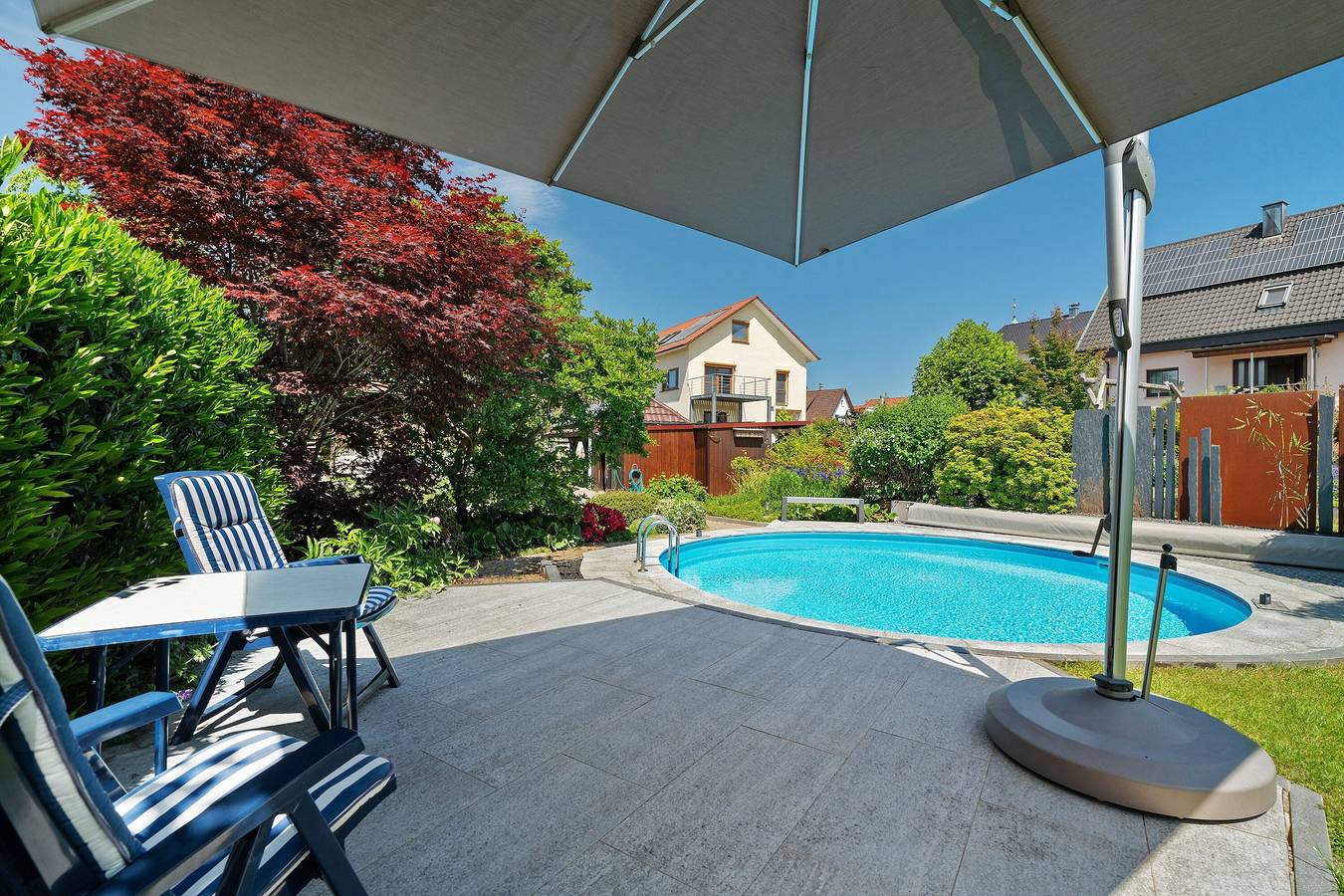 Apartamento entero, Apartamento 'Aschoff' con vistas a la montaña, piscina compartida y Wi-Fi in Bühl, Selva Negra Central