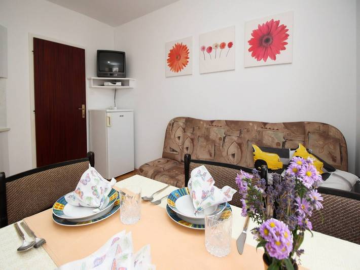 Ferienwohnung für 3 Personen, mit Balkon/Terrasse in Silo (Krk) - 4