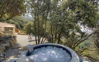 Chambre d’hôte pour 2 personnes, avec terrasse ainsi que jacuzzi et sauna à Sollacaro