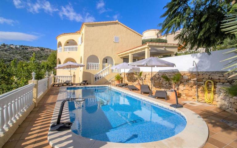 Casa rural para 8 personas, con terraza y piscina en Alcalá de Chivert