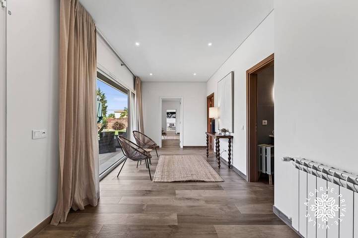 Villa für 10 Personen, mit Balkon und Garten sowie Pool - 1