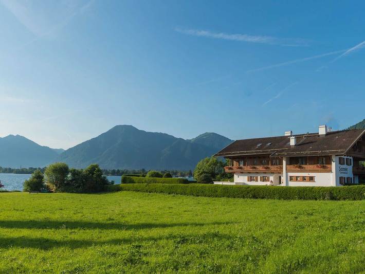 Ferienwohnung für 2 Personen, mit Garten und Ausblick sowie Balkon und Seeblick in Bad Wiessee - 4
