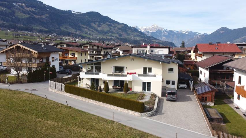 Ferienwohnung für 4 Personen, mit Garten und Terrasse in Uderns - 2