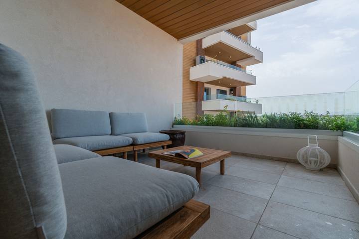 Gîte pour 2 personnes, avec terrasse dans Olbia - 3