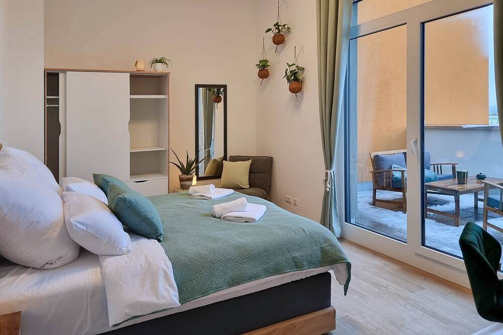 Geheel appartement, Wiluka: Penthouse/roof terrace/sustainable/Netflix in Limburg (Duitsland), Lahntal