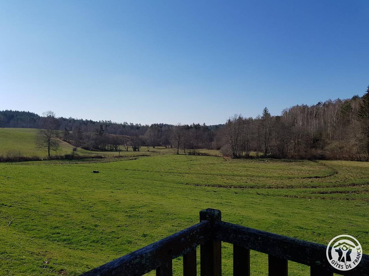 Gîte für 2 Personen mit Garten in Soursac, Tulle und Umgebung