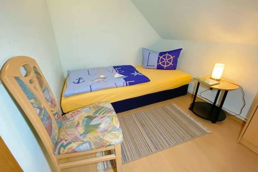 Appartement entier, Vacation apartment Kiefer - only 300 m to the beach, peace and quiet included in Lubmin, Vorpommern Greifswald