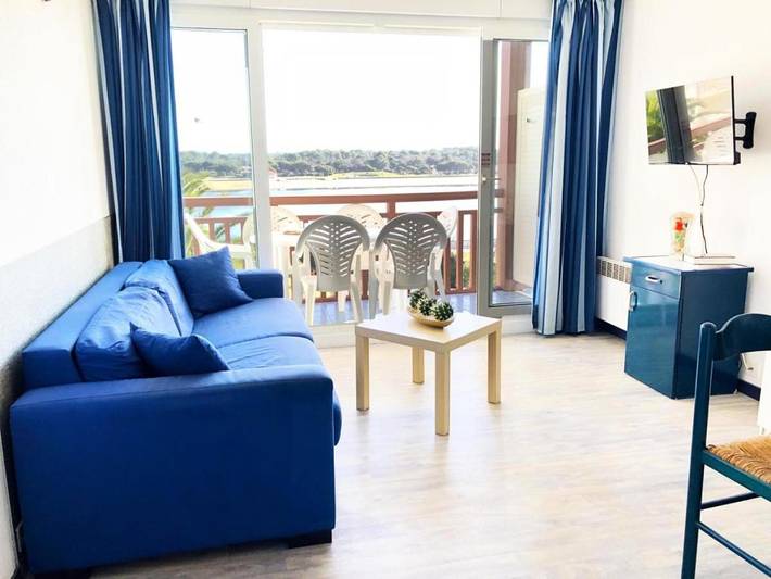 Appart’hôtel pour 6 personnes, avec balcon et piscine