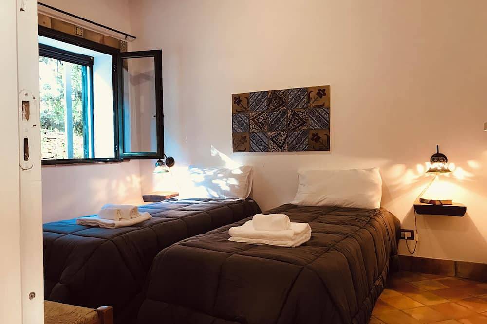 West Cottage in villa with pool, jacuzzi and sea view in Sciacca, Agrigento Province
