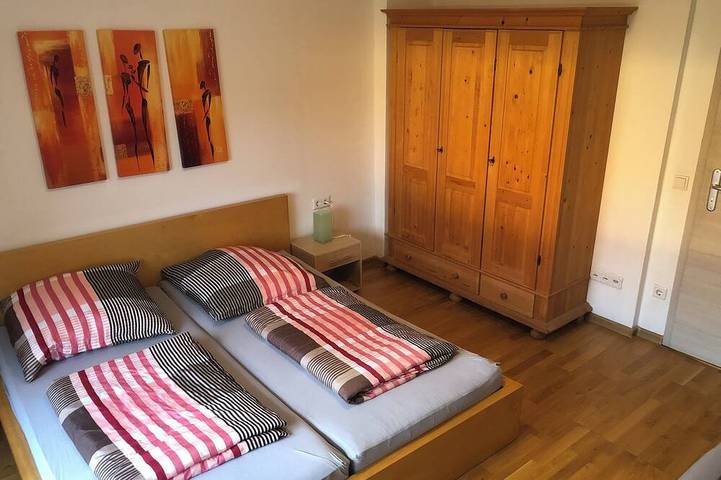 Ferienwohnung für 29 Personen, mit Garten in Schönfeld-Weißig - 2