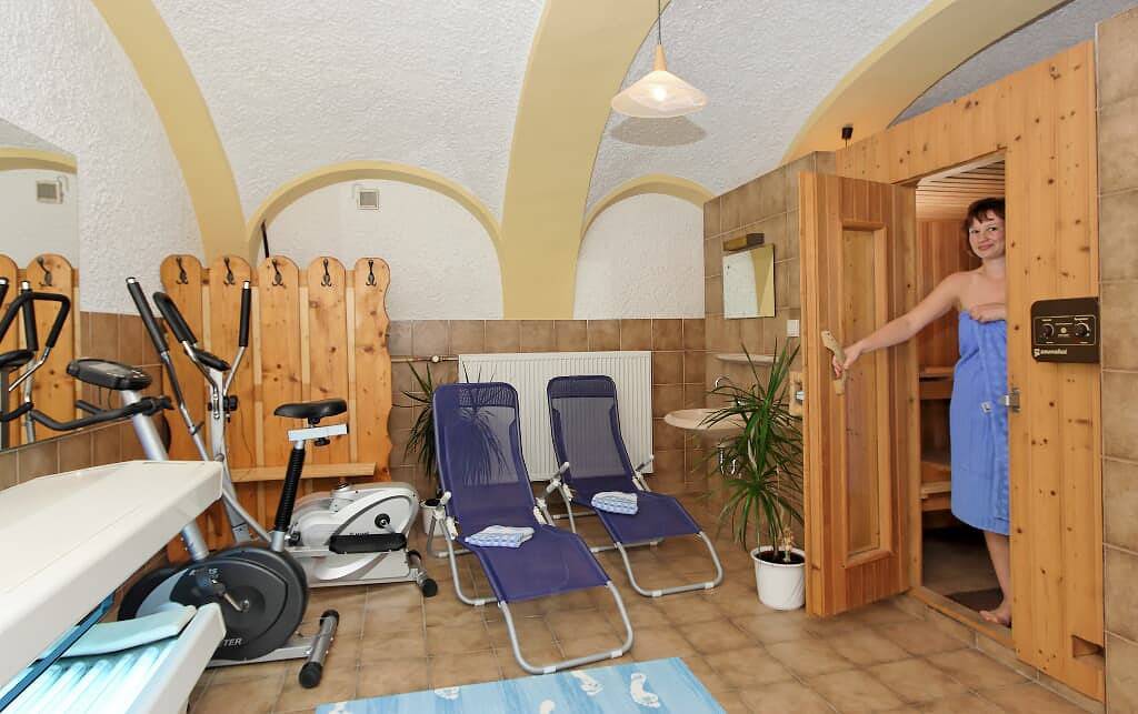 Ganze Ferienwohnung, Ferienwohnung Pension Hauer - Doppelzimmer Linde in Wegscheid, Passauer Land