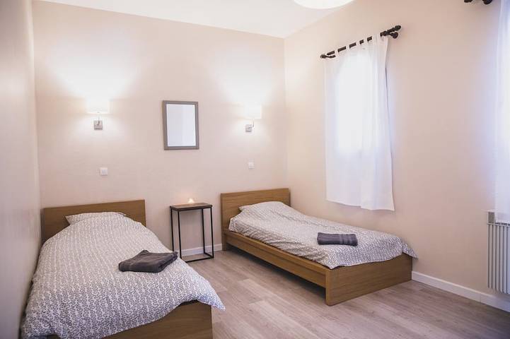 Location de vacances pour 10 personnes, avec jardin à Castillon-du-Gard - 3