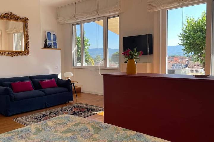 Appartement entier, Plumbago Blue vicinity Montemarcello Sarzana Lerici Portovenere 5Terre Versilia in Ameglia, Commune d'Ameglia