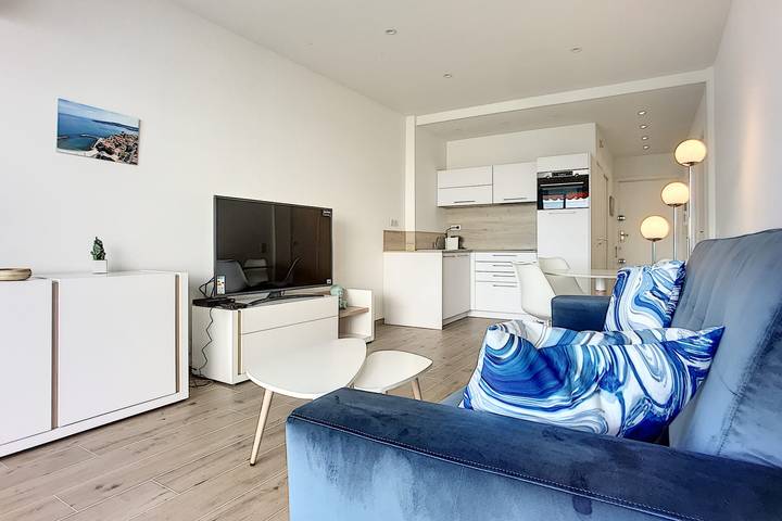 Studio für 2 Personen, mit Balkon und Terrasse in Juan-les-Pins - 4