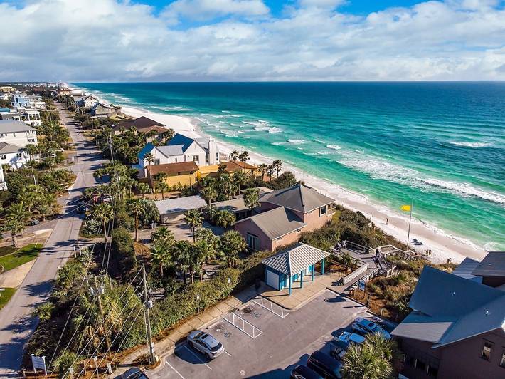 Vacation rental for 12 people, with balcony and pool, with pets in Santa Rosa Beach