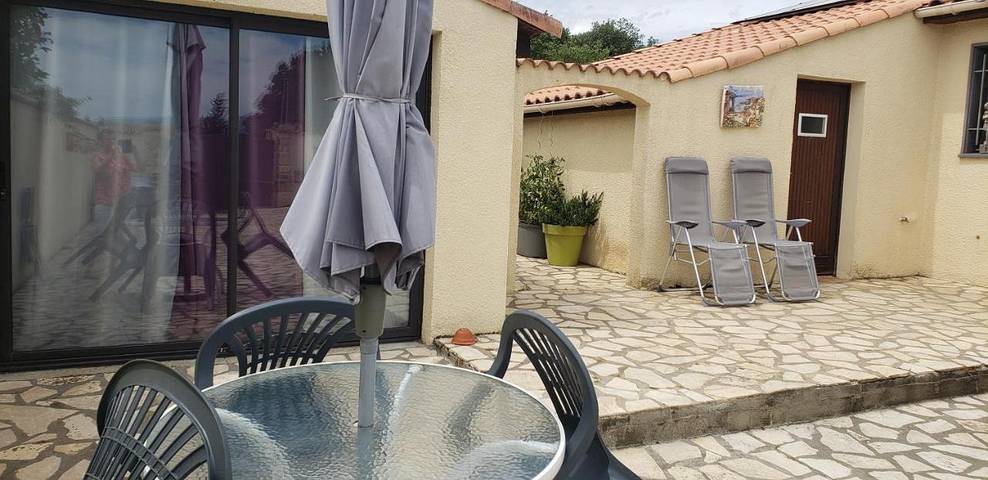 Gîte pour 2 personnes, avec piscine et jardin à Caux-et-Sauzens - 4