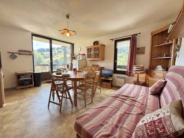 Gîte pour 6 personnes, avec balcon dans Office De Tourisme De Flumet