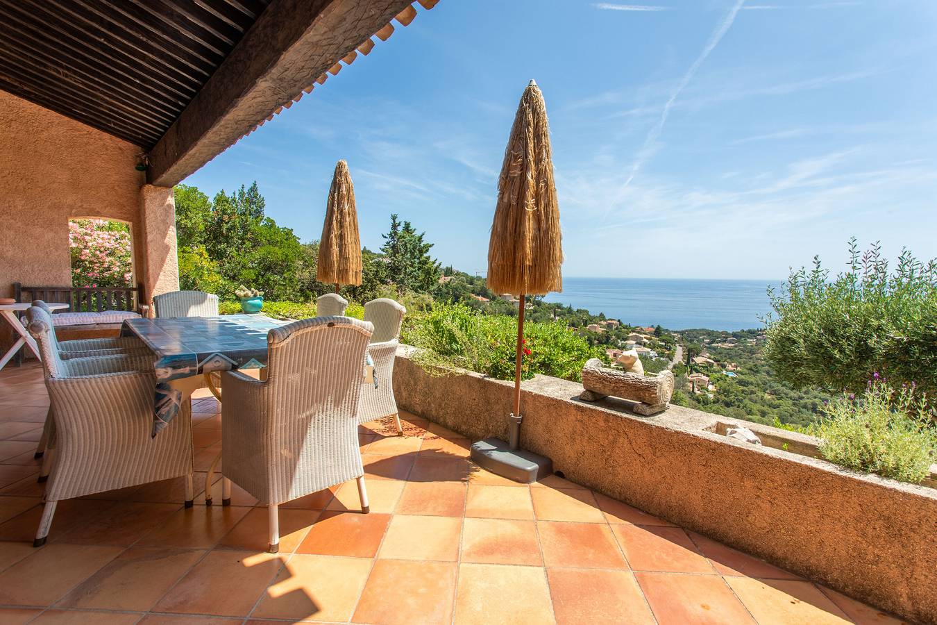 Casa de vacaciones 'Villa Bellevue' con vistas al mar, piscina privada y Wi-Fi in Roquebrune-Sur-Argens, Region De Draguignan