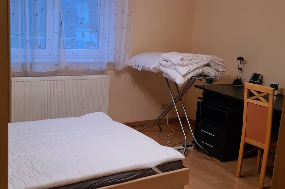 Ganze Wohnung, Perfect 1-bedroom apartment in peaceful Werneuchen for your stay in Werneuchen, Barnimerland Region