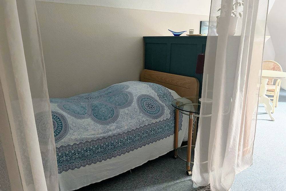 Ganze Wohnung, Ferienapartment mit separater Küche, in Aukrug, Rendsburg-Eckernförde