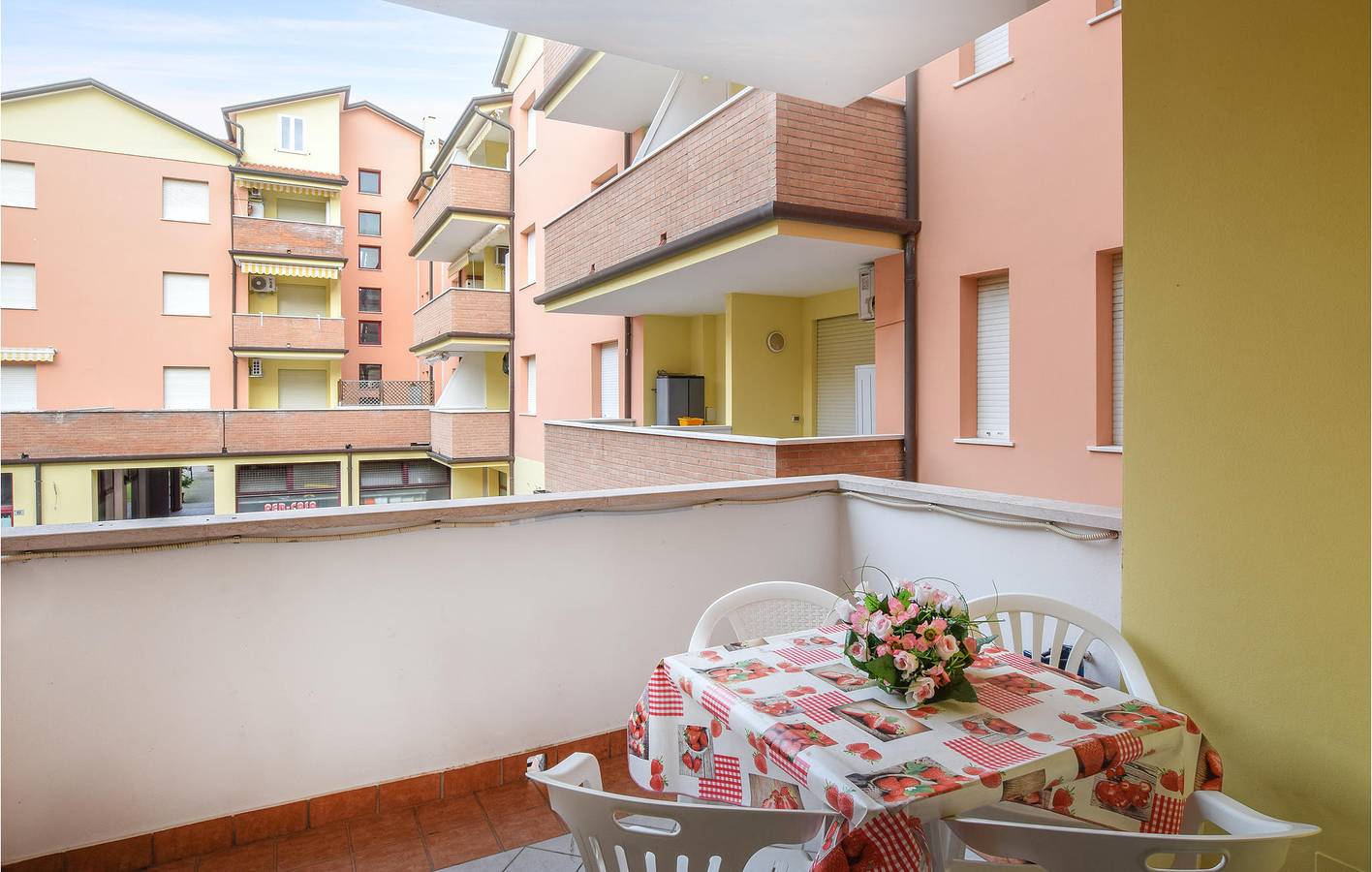 Appartamento intero, Appartamento sulla spiaggia con parcheggio e cucina in Rosolina Mare, Polesine