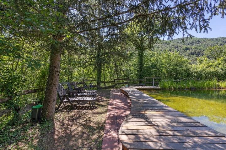 Casa rural para 49 personas, con Balcón y Jardín en Rupit y Pruït
