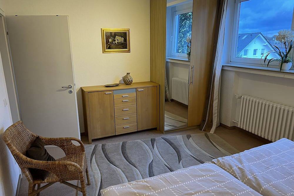 Apartamento entero, Apartamento grande para bosque de conservación de la naturaleza, presa del tanque in Remscheid, Condado del Monte