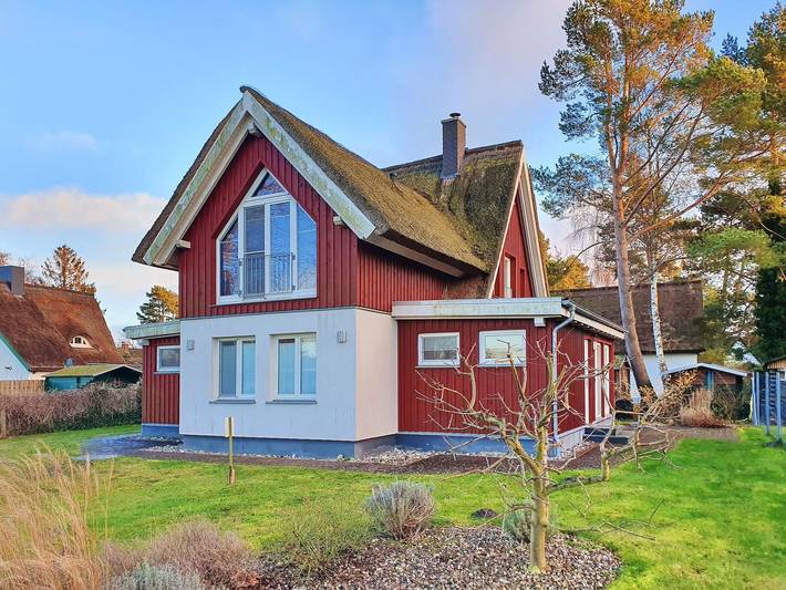 Ferienhaus für 3 Personen, mit Terrasse und Garten in Prerow