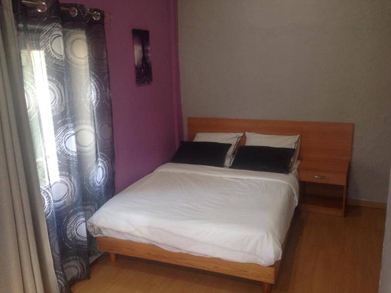 Double Room with Shared Toilet in Lezoux, Région de Thiers