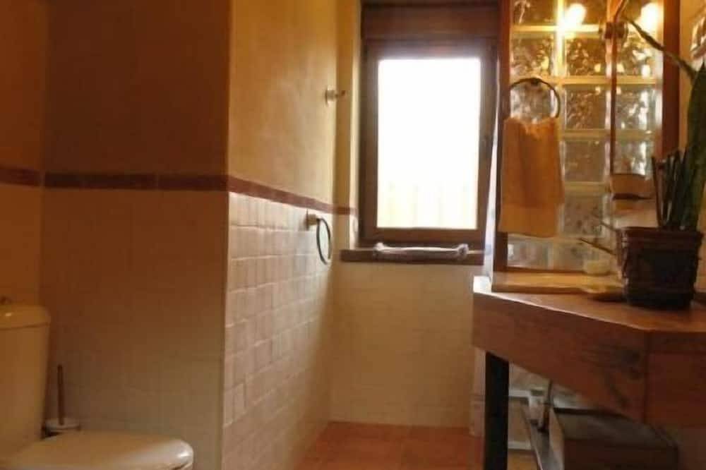 House of La Parrada for 6 people in Peque, Zamora Province