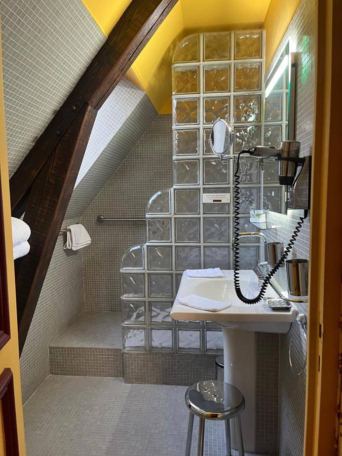 Maison d’hôte pour 4 personnes, avec vue et jardin à Croix-Mare - 3